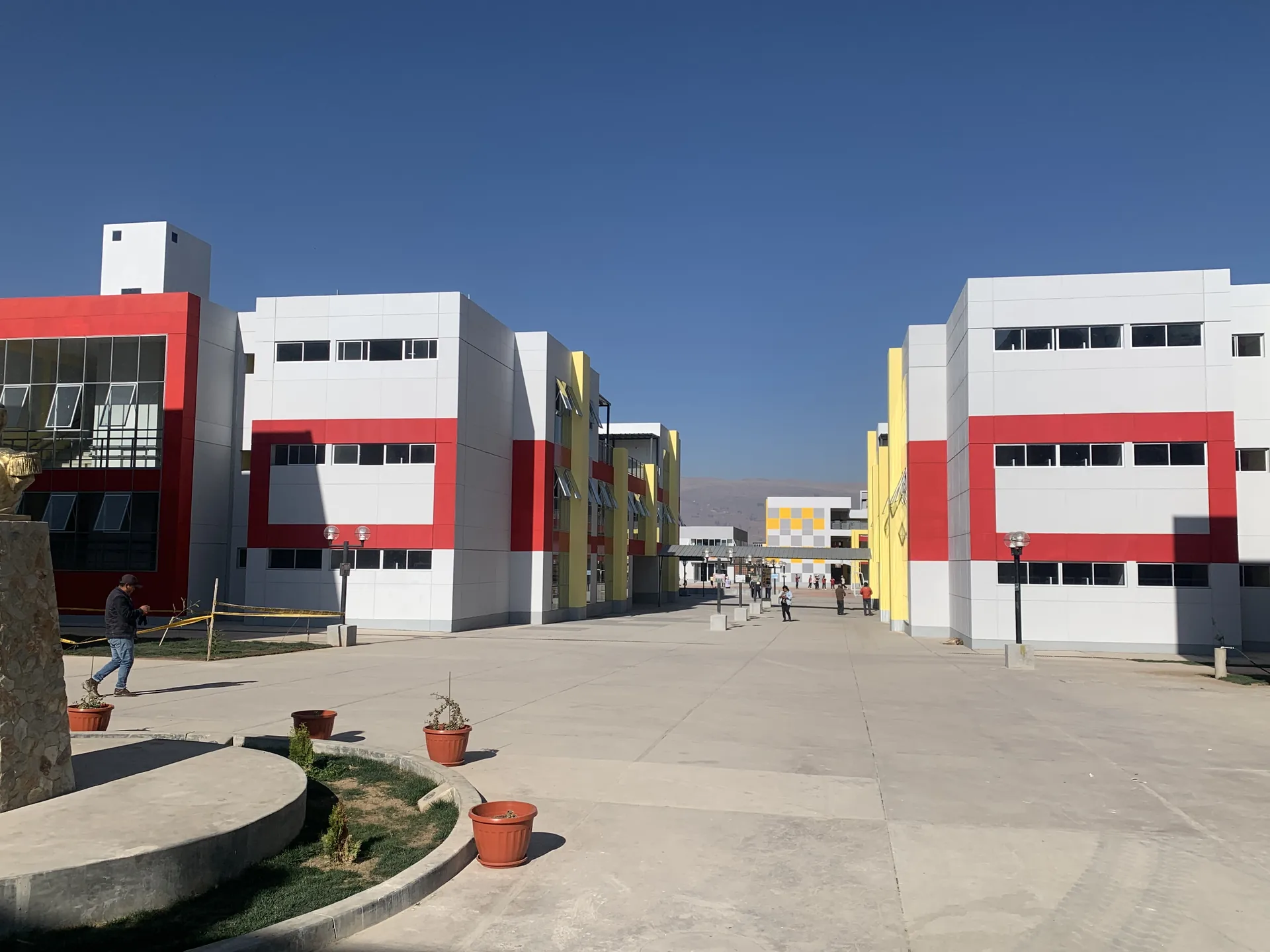 Mariscal Castilla exterior